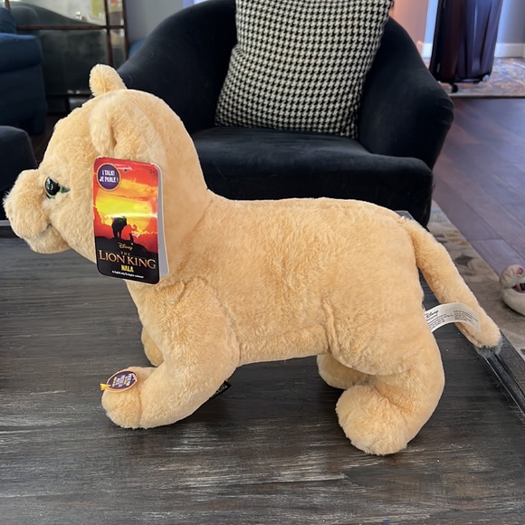 Disney Lions King NALA , NWT yes she speaks - Picture 4 of 6